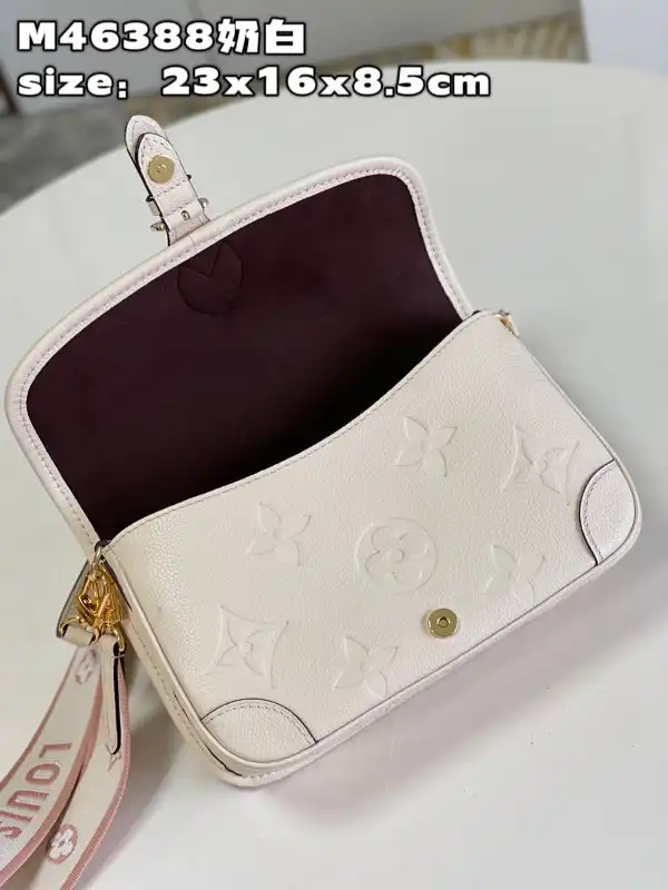 Aaa replica ru LOUIS VUITTON Nano Diane