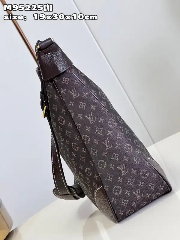 Frstbag ru LOUIS VUITTON BOULOGNE