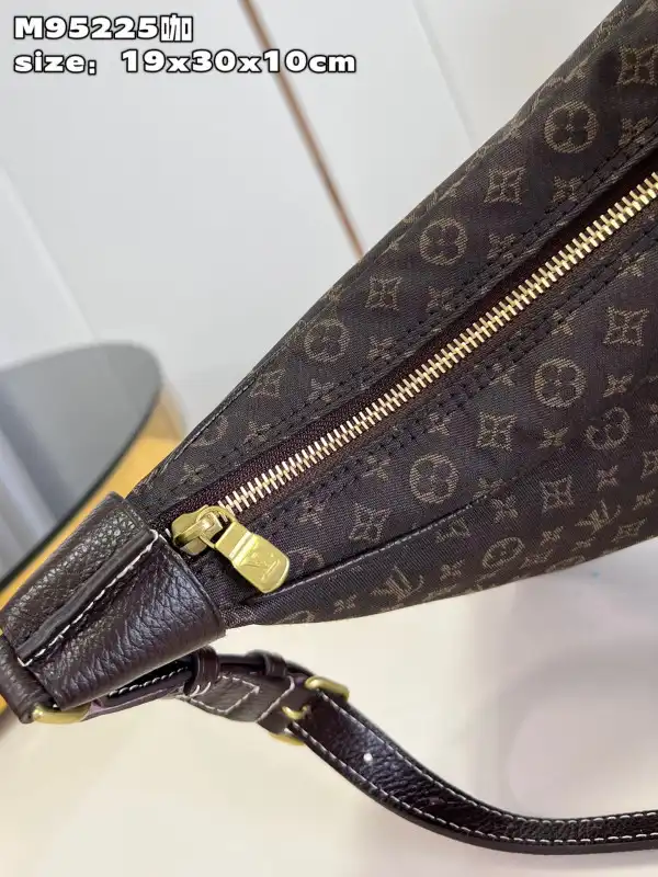 Affordable LOUIS VUITTON BOULOGNE