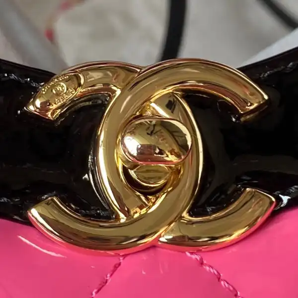 CHANEL 31 MINI SHOPPING BAG