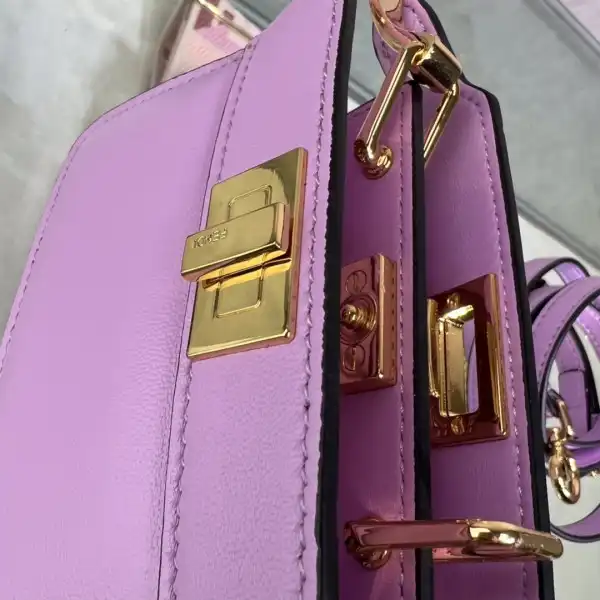 First bag ru FENDI Nano Peekaboo Maxi Handle