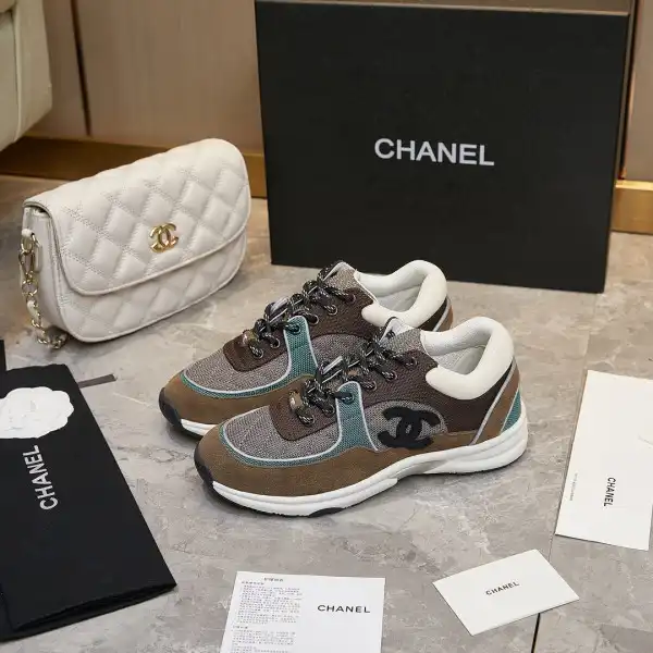 First bag ru CHANEL SNEAKER