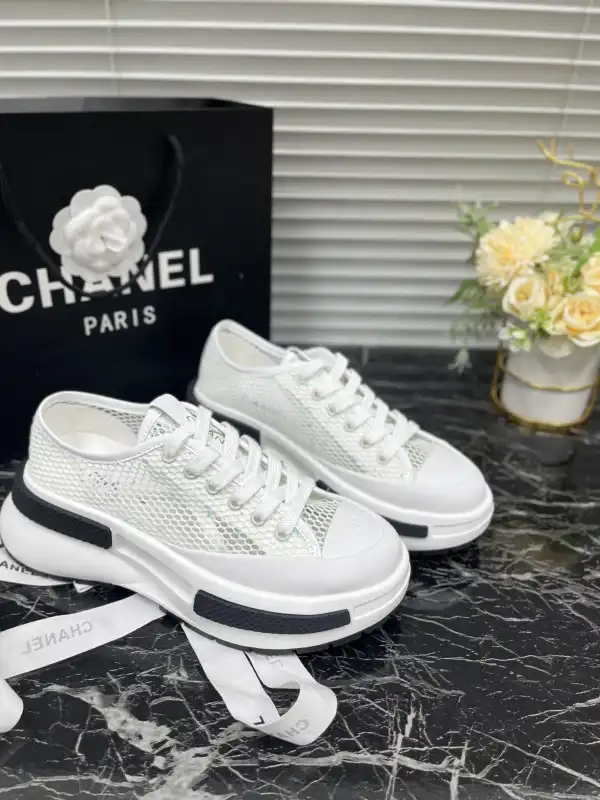 Firstbag Ru CHANEL SNEAKER