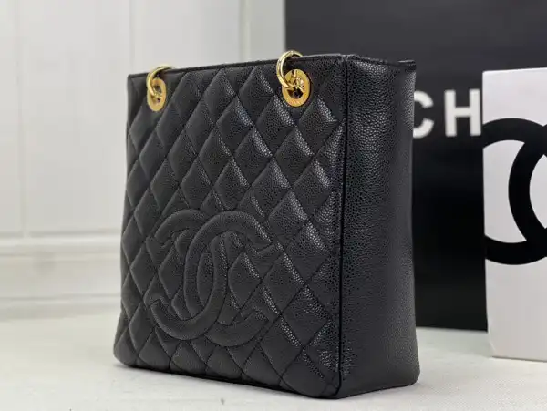 CHANEL Petit Shopping Tote PST