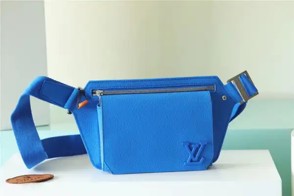 Aaa replica ru LOUIS VUITTON TAKEOFF SLINGBAG