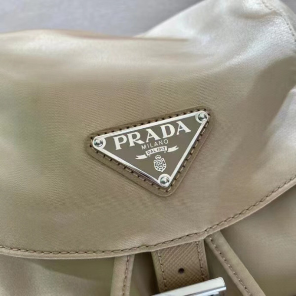 HOT SALE PRADA Re-Nylon Medium Backpack-32-15-30CM