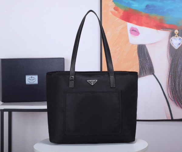 HOT SALE PRADA Re-Nylon tote bag