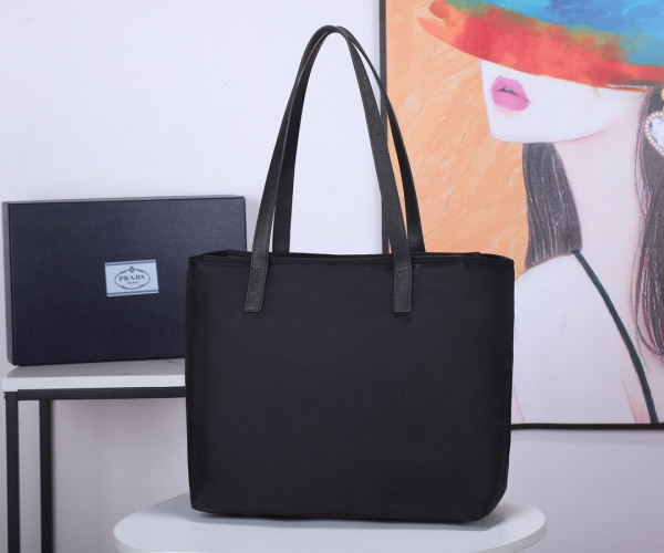 HOT SALE PRADA Re-Nylon tote bag