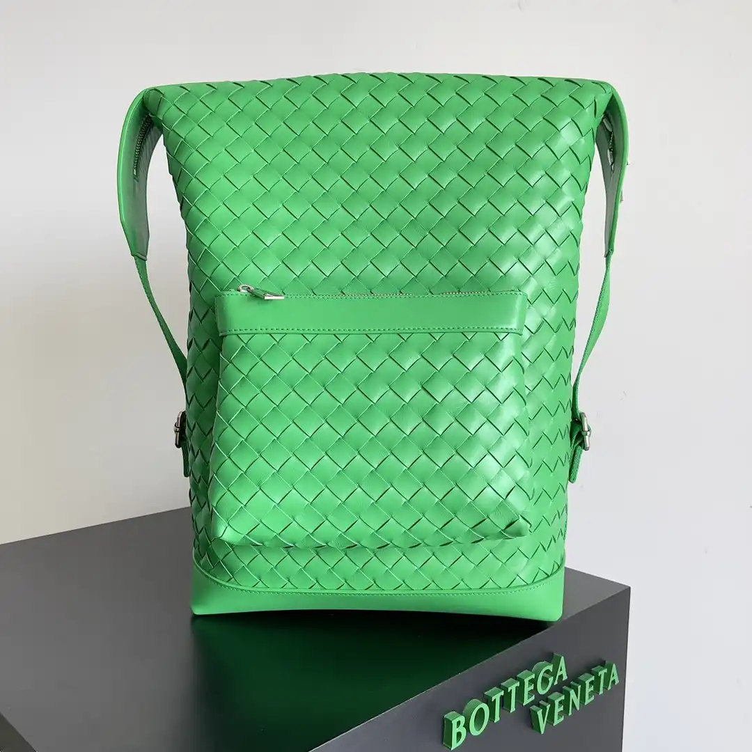 Frstbag ru BOTTEGA VENETA Arco Backpack