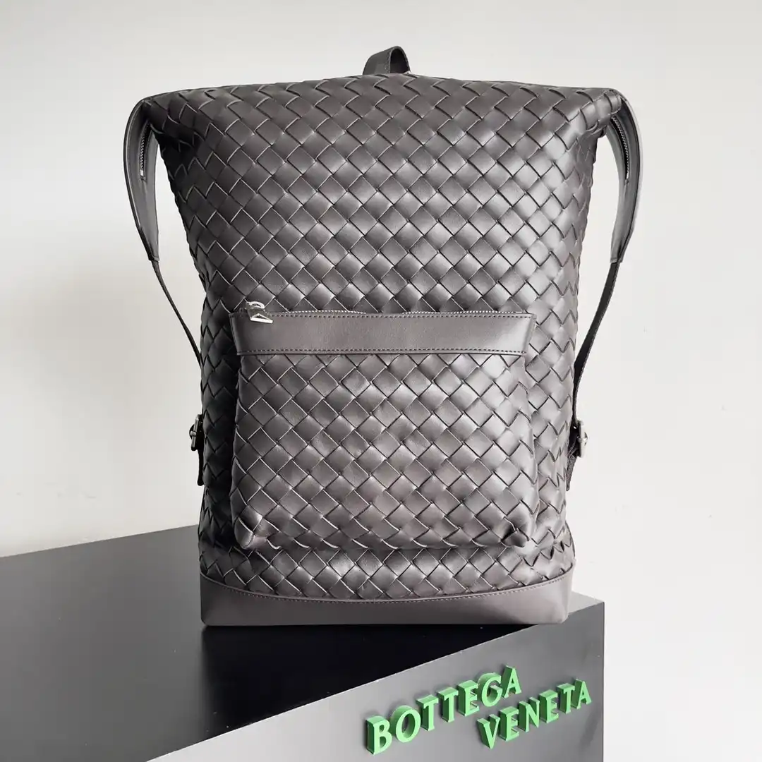 Frstbag ru BOTTEGA VENETA Arco Backpack