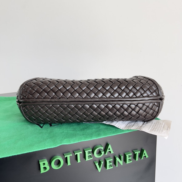 HOT SALE BOTTEGA VENETA Small Clicker Shoulder Bag