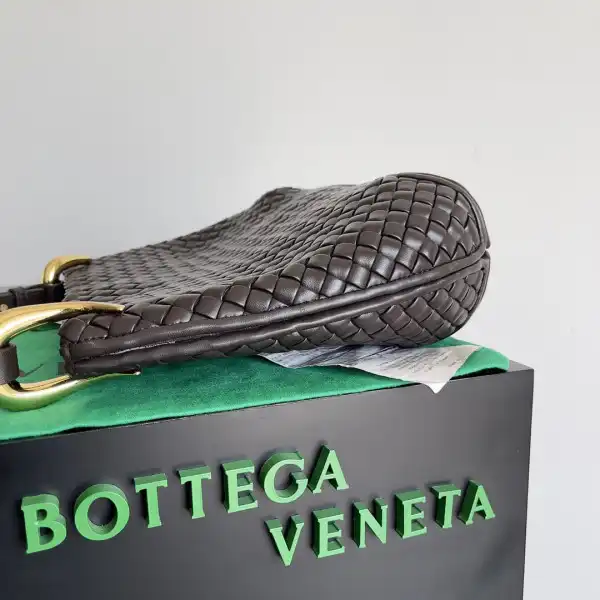 BOTTEGA VENETA Small CHANELicker Shoulder Bag