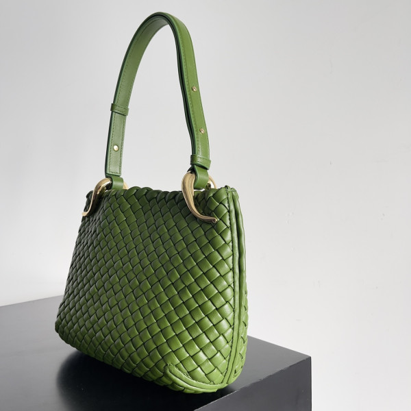 HOT SALE BOTTEGA VENETA Small Clicker Shoulder Bag