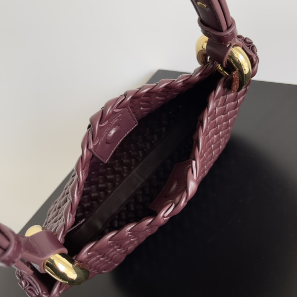 HOT SALE BOTTEGA VENETA Small Clicker Shoulder Bag