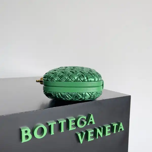 Bagsoffer yupoo BOTTEGA VENETA Knot Minaudiere