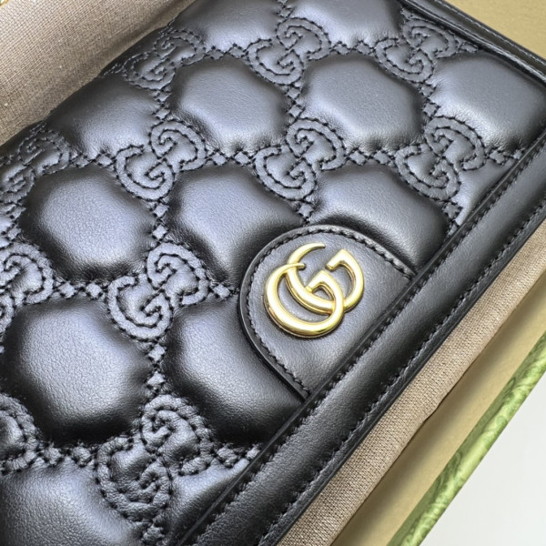 HOT SALE GUCCI GG MATELASSÉ CHAIN WALLET