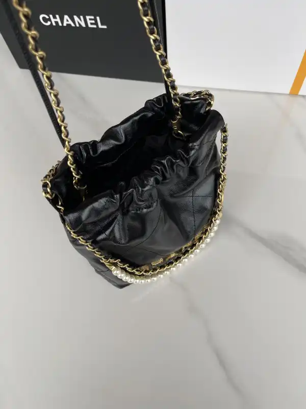 CHANEL 22 MINI HANDBAG-23*18.5*6CM