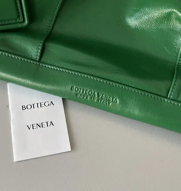 Bagsoffer yupoo BOTTEGA VENETA ARCO