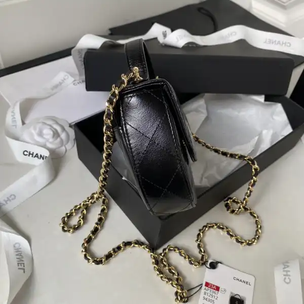 Frstbag ru CHANEL CHANELUTCH WITH CHAIN