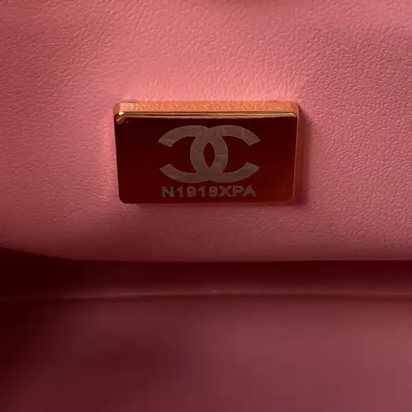 CHANEL  BAG WITH TOP HANDLE