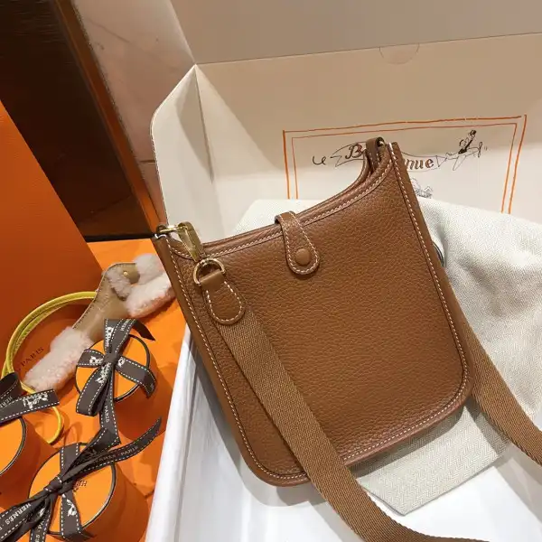 Affordable HERMES EVELYNE