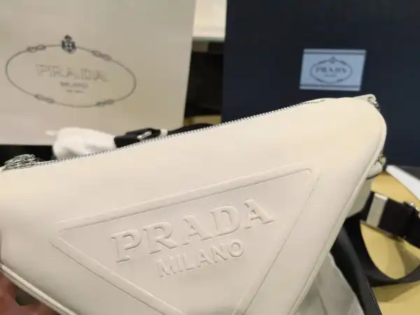 Firstbag Ru PRADA Triangle BAG