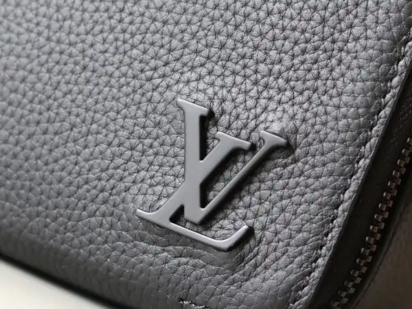 Affordable LOUIS VUITTON Alpha Wearable Wallet