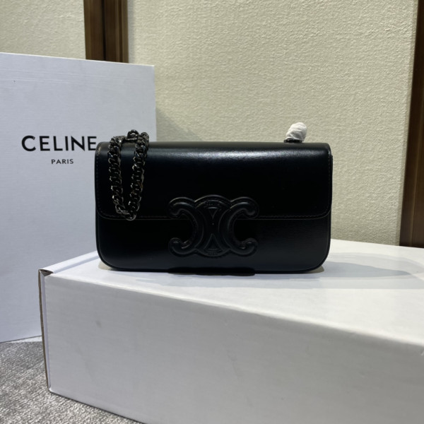 HOT SALE CELIN* CHAIN SHOULDER BAG TRIOMPHE