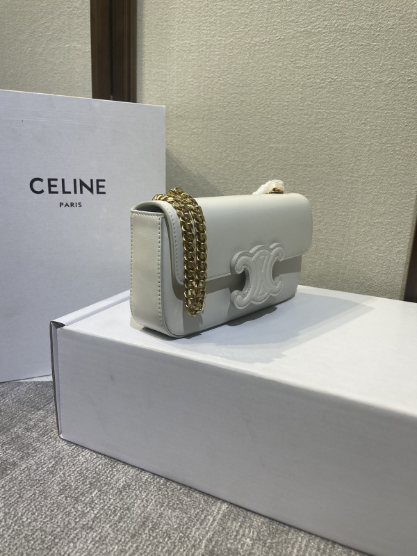 HOT SALE CELIN* CHAIN SHOULDER BAG TRIOMPHE