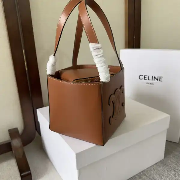 Firstbag Ru CELIN* TEEN BESACE TRIOMPHE