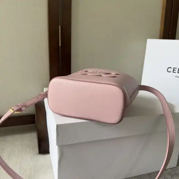 CELIN* MINI BUCKET CUIR TRIOMPHE