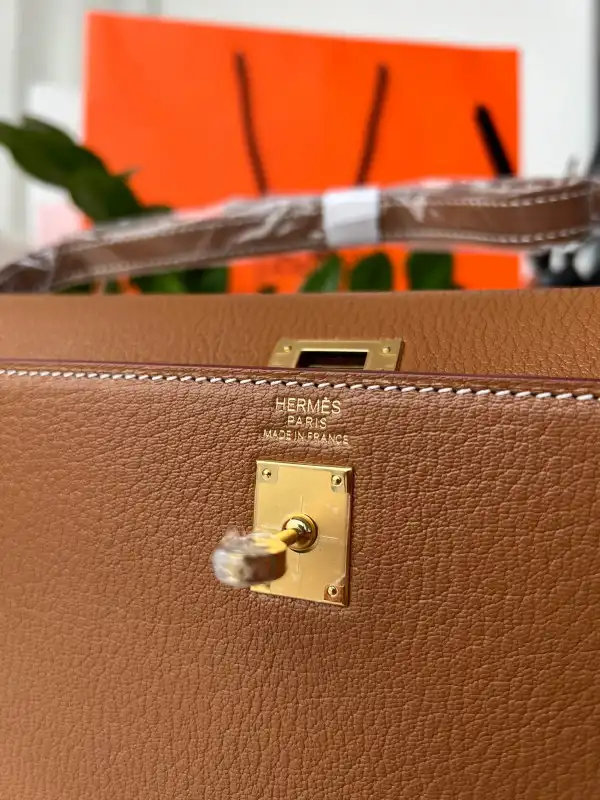 HERMES Kelly Elan