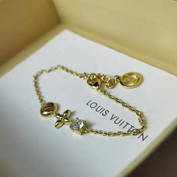 LOUIS VUITTON BRACELET