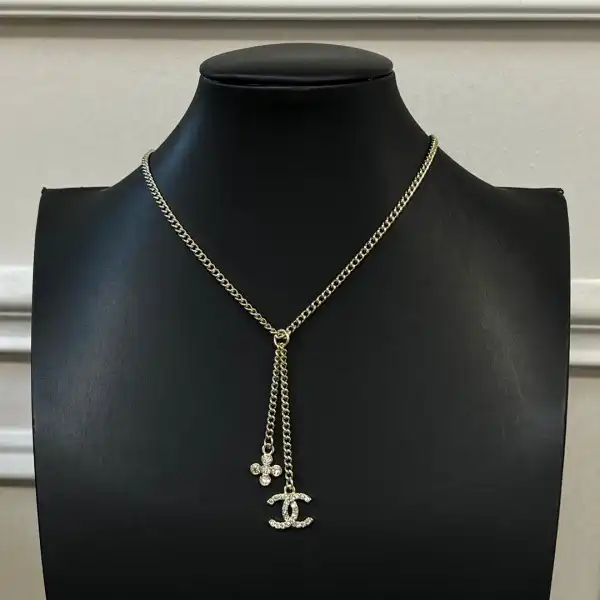 CHANEL NECKLACE