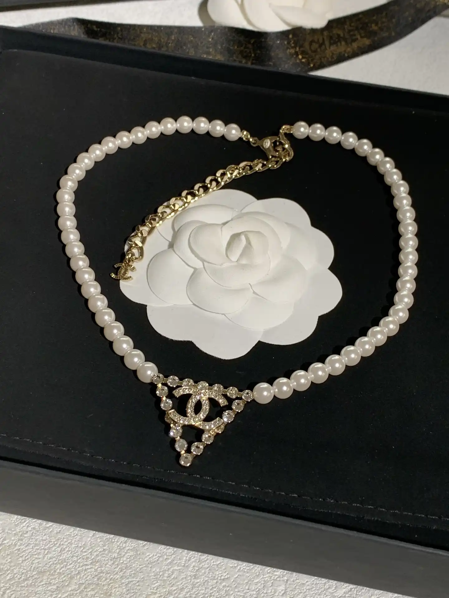 CHANEL NECKLACE