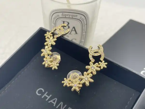 Yupoo bagsoffer CL EARRINGS