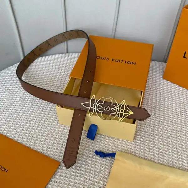 LOUIS VUITTON BELT