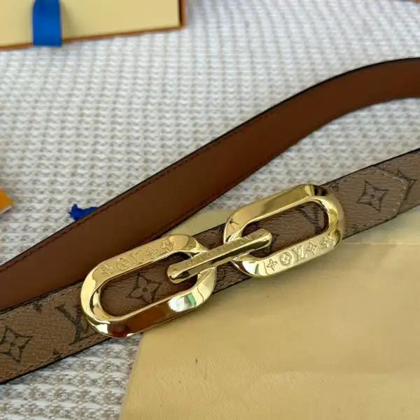 LOUIS VUITTON BELT