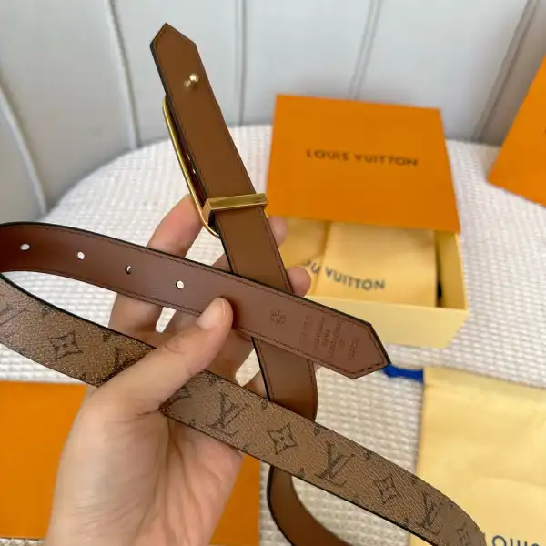 Bagsoffer LOUIS VUITTON BELT