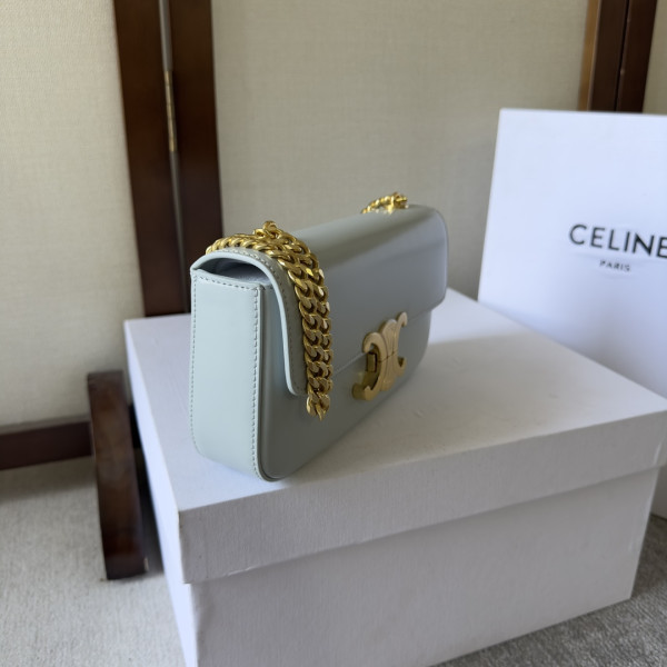 HOT SALE CELIN* CHAIN SHOULDER BAG TRIOMPHE