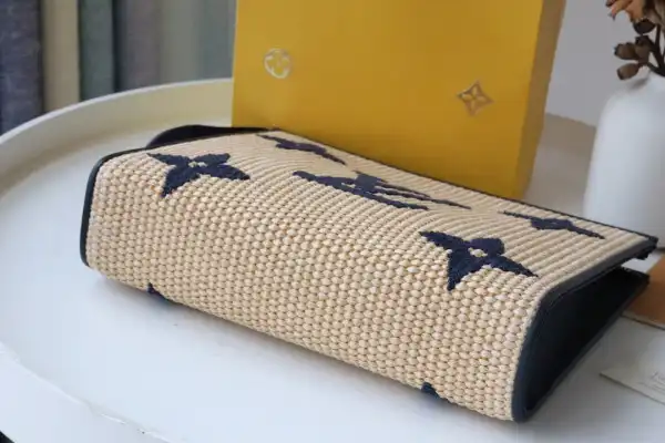 TO LOUIS VUITTON Monogram Raffia Toiletry Pouch