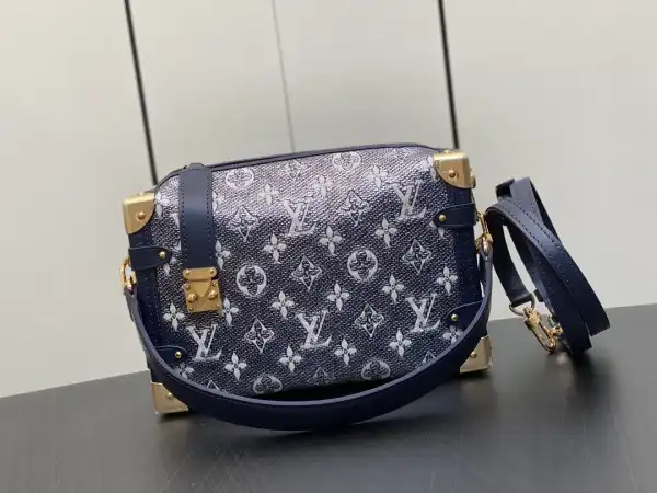 First bag ru LOUIS VUITTON SIDE TRUNK MM