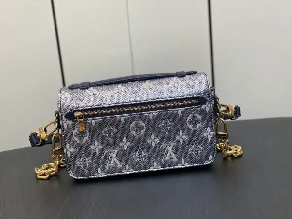 LOUIS VUITTON POCHETTE METIS EAST WEST