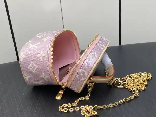 First Bag Ru LOUIS VUITTON Micro  VANITY Nano