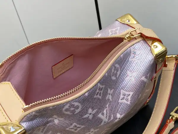 First bag ru LOUIS VUITTON SIDE TRUNK MM