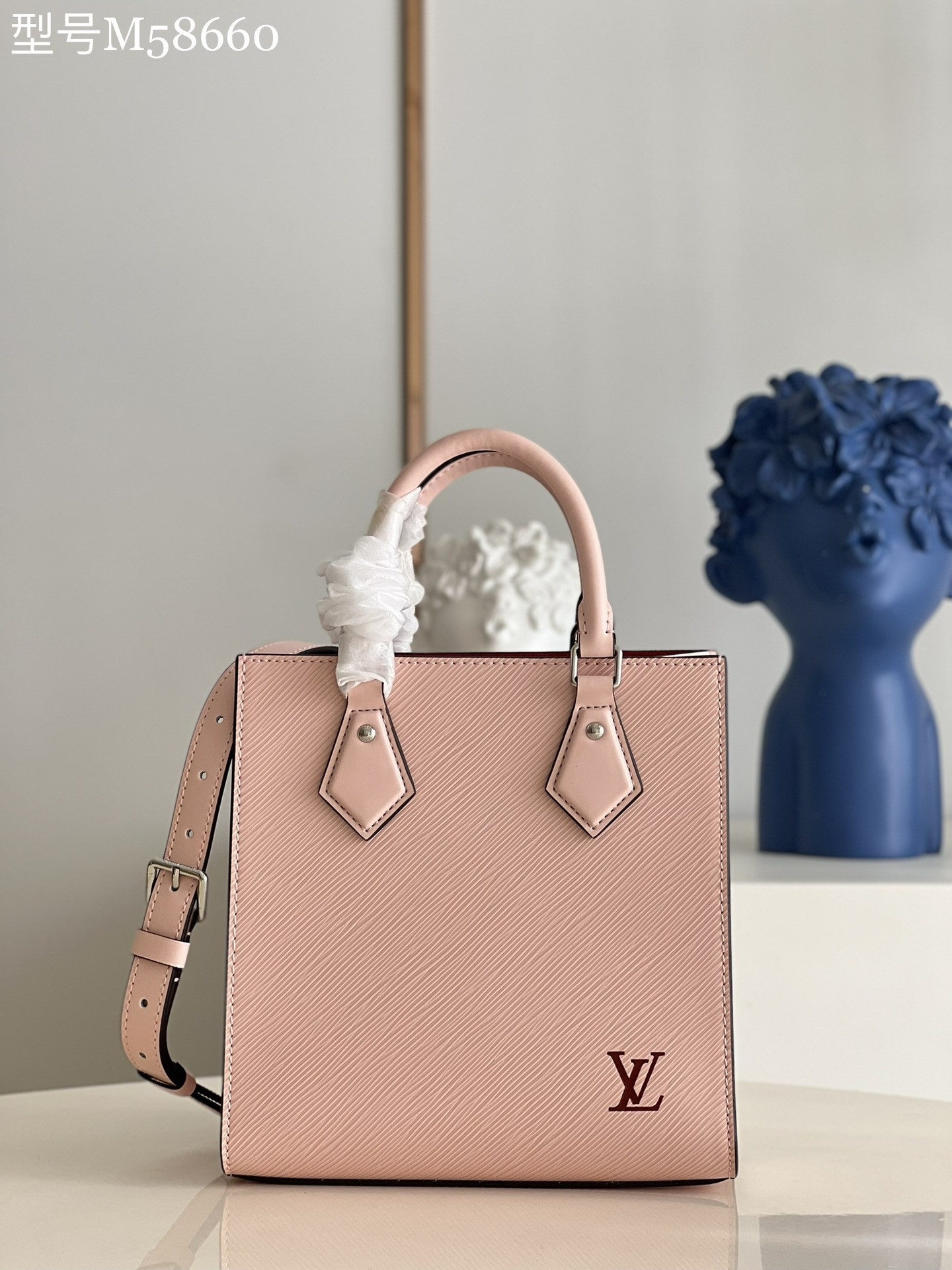 LOUIS VUITTON PETIT SAC PLAT