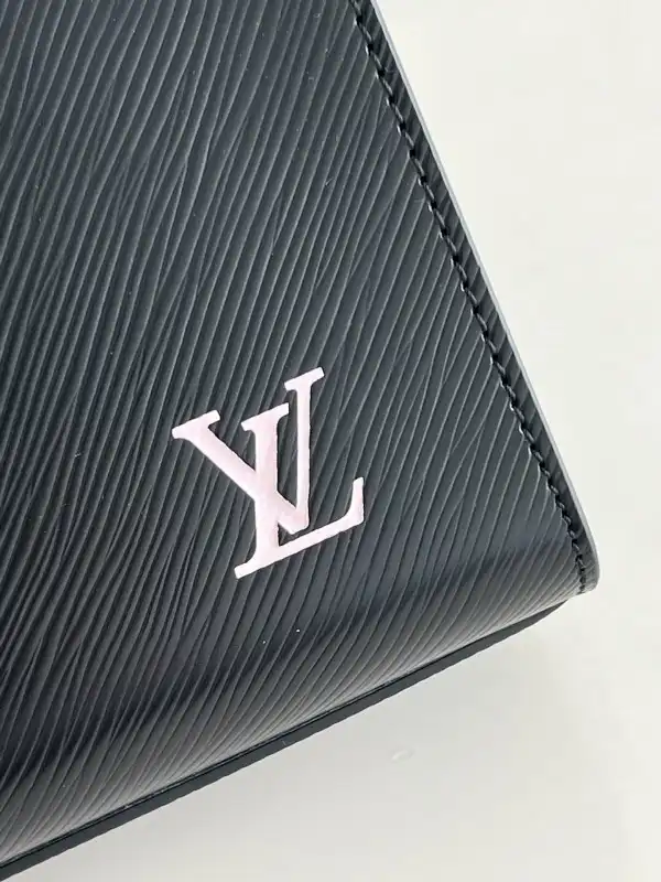 Aaa replica ru LOUIS VUITTON PETIT SAC PLAT