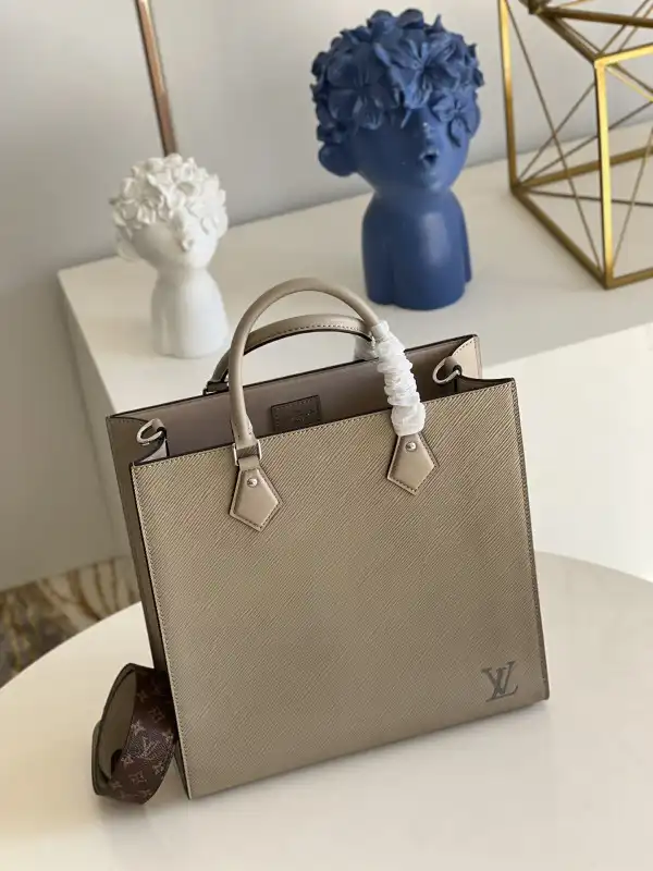 Frstbag ru LOUIS VUITTON PETIT SAC PLAT