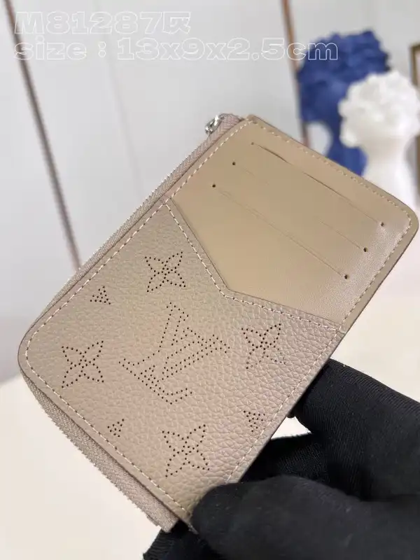 Rep LOUIS VUITTON CARD HOLDER RECTO VERSO