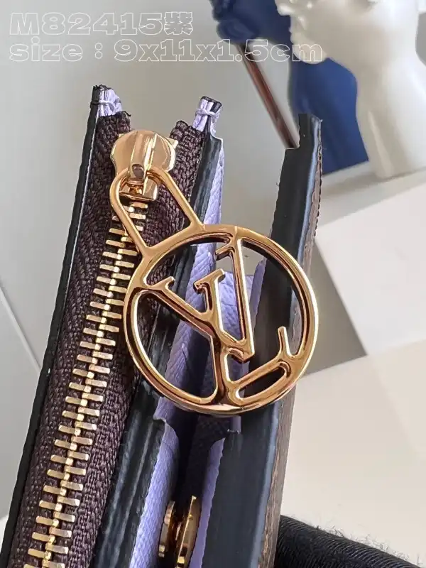 Cheap Louis Vuitton Lisa Wallet